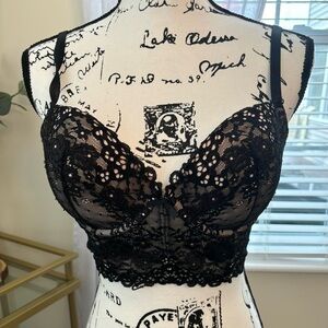 Women’s Victoria Secret Bra - New